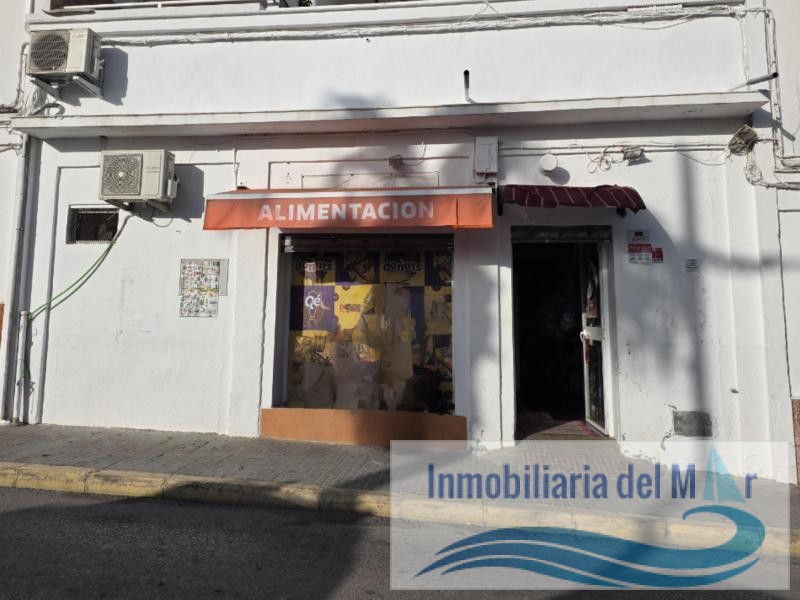VENTA DE LOCAL COMERCIAL EN EL CENTRO